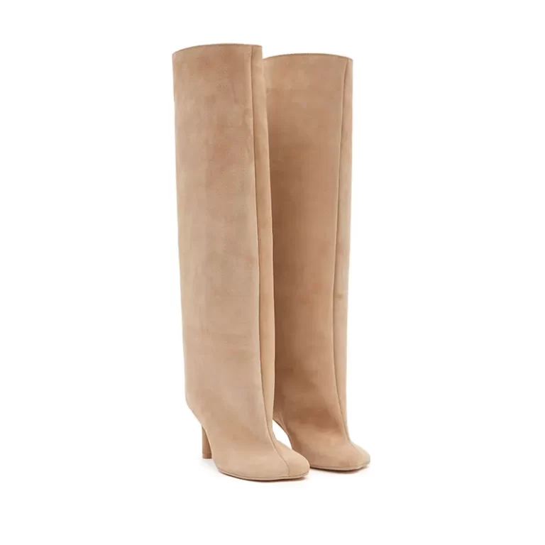 Stylish Knee High Boots for Wide Calves: Find Your Fit