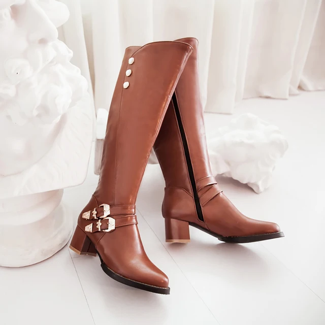 Styling Brown Knee High Boots With Heel