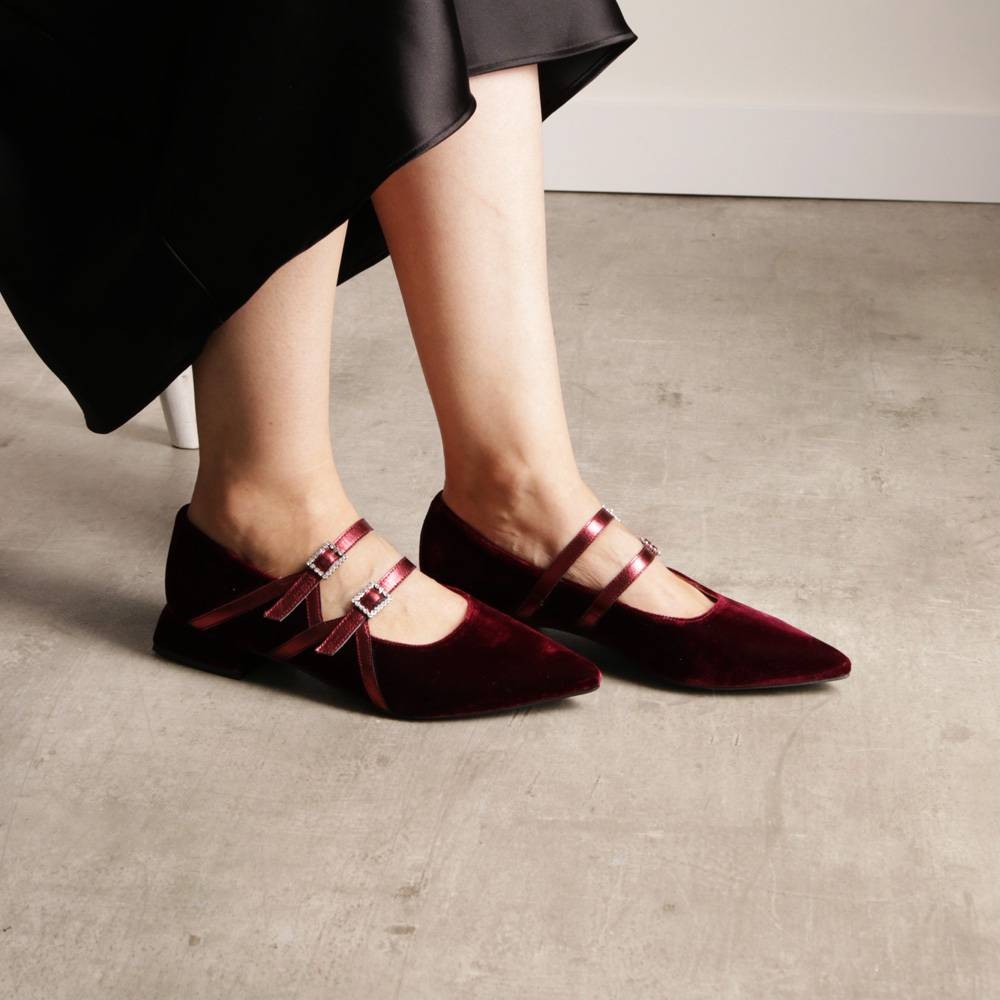 burgundy mary jane shoes